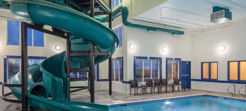 科克伦华美达酒店(Canalta Cochrane)图片