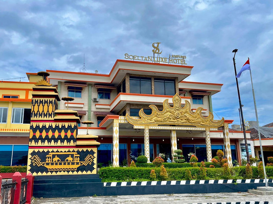 索尔坦豪华酒店