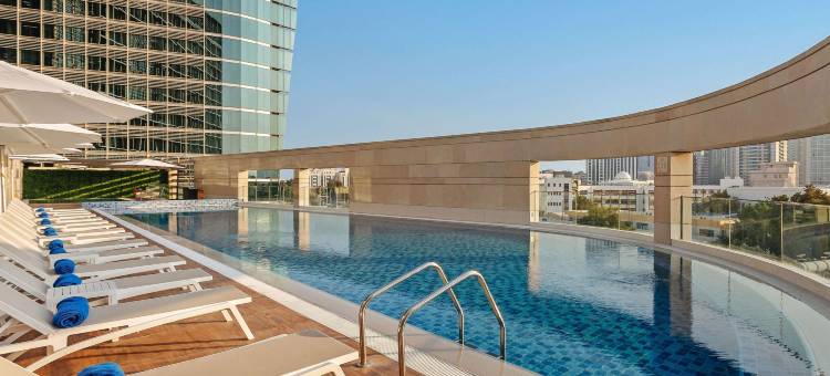 阿布扎比阿尔布斯坦诺富特酒店(Novotel Abu Dhabi Al Bustan)图片