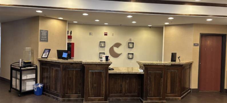 康乃迪克诺格塔克谢尔顿舒适酒店(Comfort Inn Naugatuck-Shelton, CT)图片