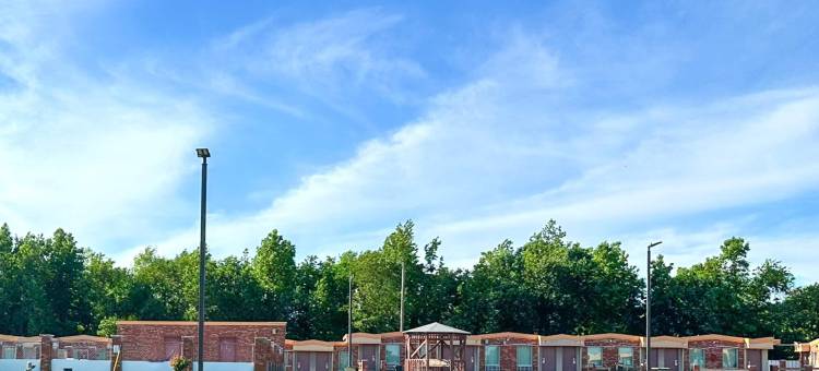 OYO 山核桃之家旅馆(OYO Hickory House Inn)图片