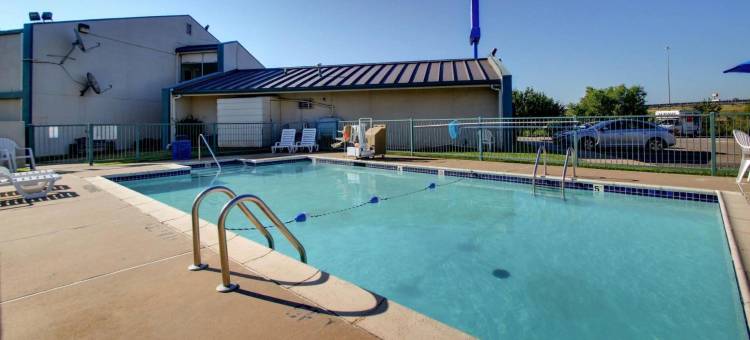 品质旅馆肖尼北I-40(Quality Inn Shawnee North I-40)图片