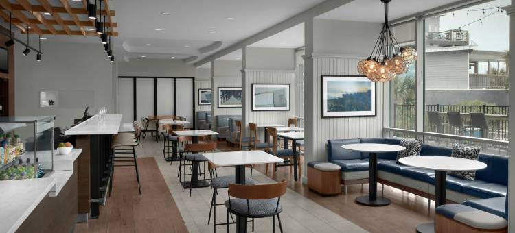 卡罗琳娜海滩海滨万怡酒店(Courtyard Carolina Beach Oceanfront)图片