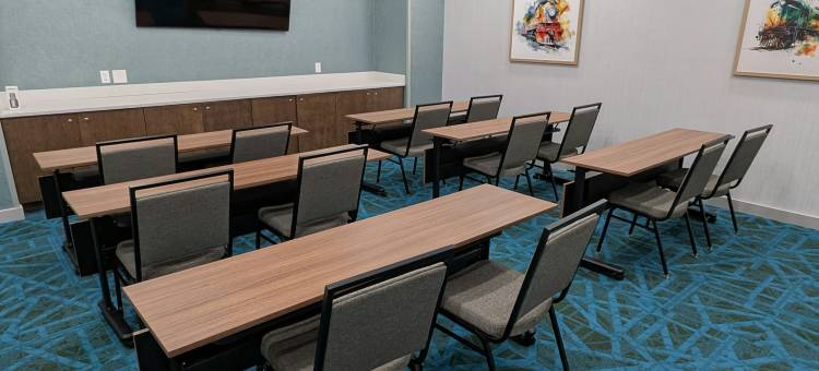 辛辛那提中城奥克利希尔顿惠庭套房酒店(Home2 Suites by Hilton Cincinnati Midtown Oakley)图片