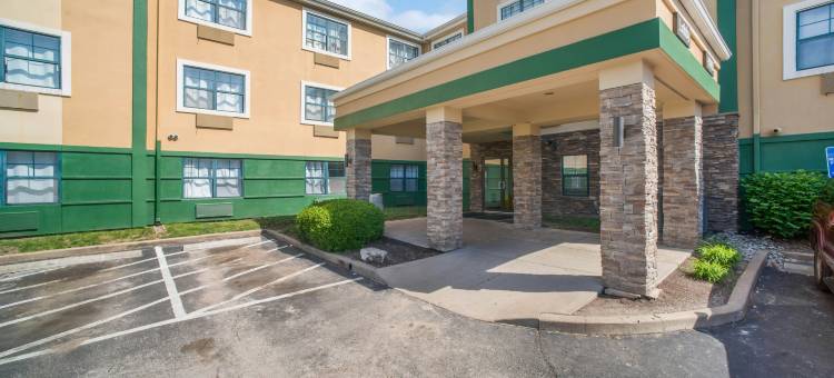圣路易斯县霍姆汤酒店-机场/北林德伯格(HomeTowne Studios by Red Roof St. Louis - Airport/ N Lindbergh)图片