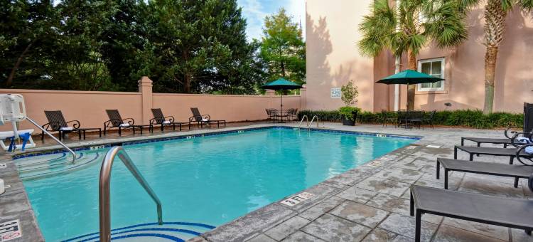 希尔顿安泊酒店-查尔斯顿历史区(Embassy Suites by Hilton Charleston Historic District)图片