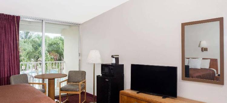 维洛海滩-市中心豪生酒店(Howard Johnson by Wyndham Vero Beach / Downtown)图片
