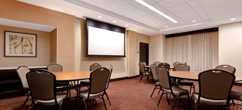 布卢明顿/诺尔玛海雅凯悦嘉轩酒店(Hyatt Place Bloomington / Normal)图片