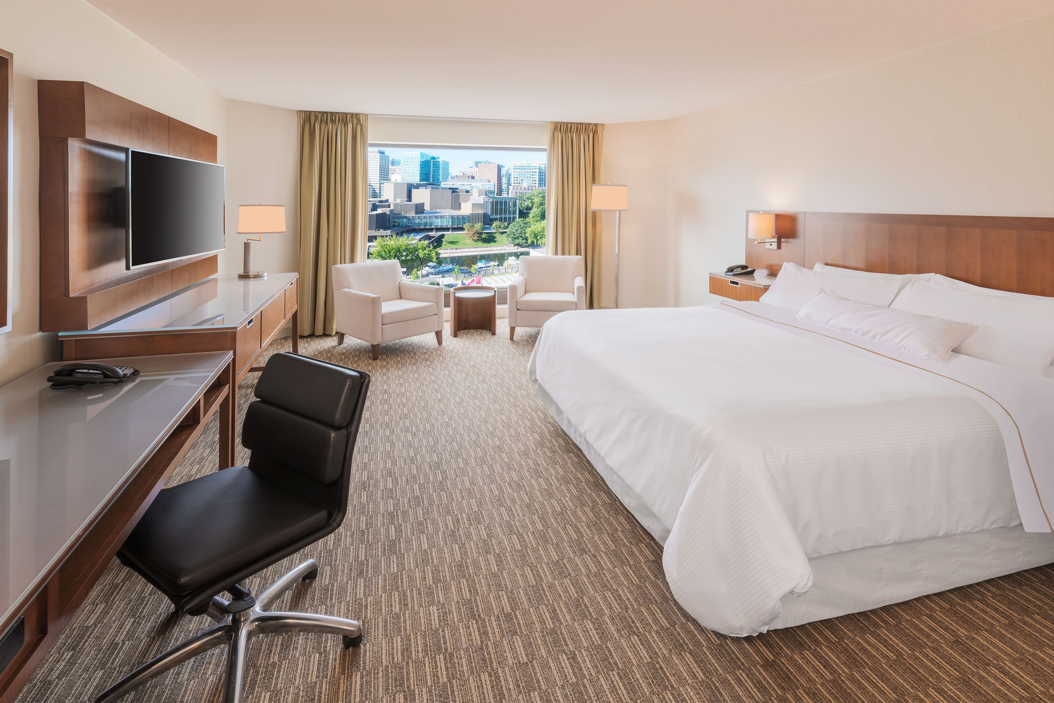 The Westin Ottawa Over view