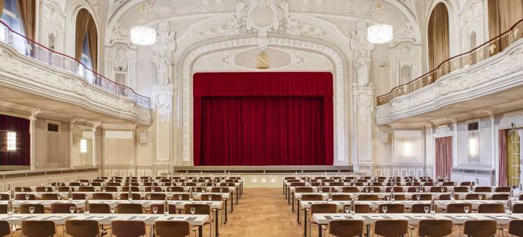 巴德诺因阿施柏阁酒店(Steigenberger Hotel Bad Neuenahr)图片