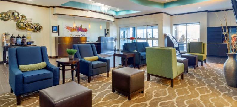 舒适套房酒店-俄克拉何马市东I-40(Comfort Inn & Suites Oklahoma City West - I-40)图片