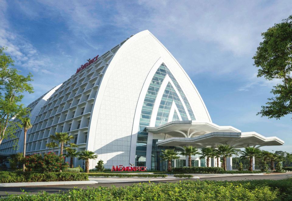 Movenpick Hotel & Convention Centre KLIA Hotel Overview