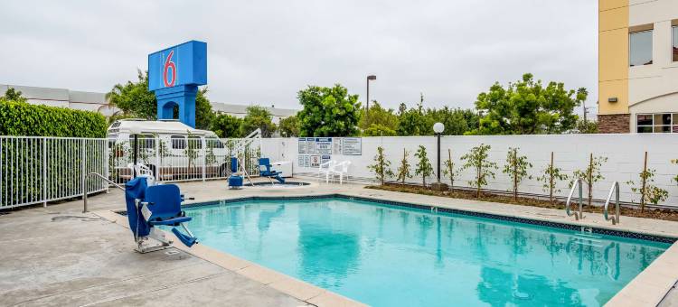 南加州加迪那 6 号汽车旅馆(Motel 6 Gardena, CA - South)图片