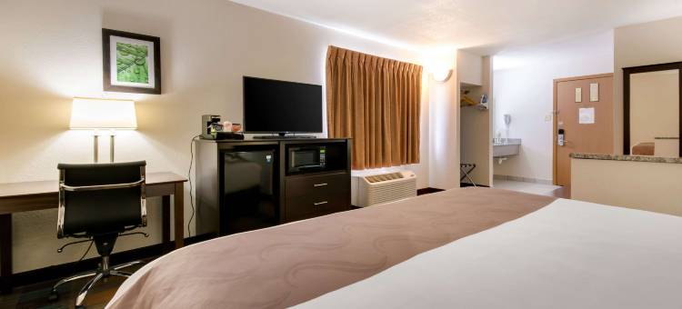 布鲁斯堡凯艺酒店(Quality Inn Bloomsburg)图片