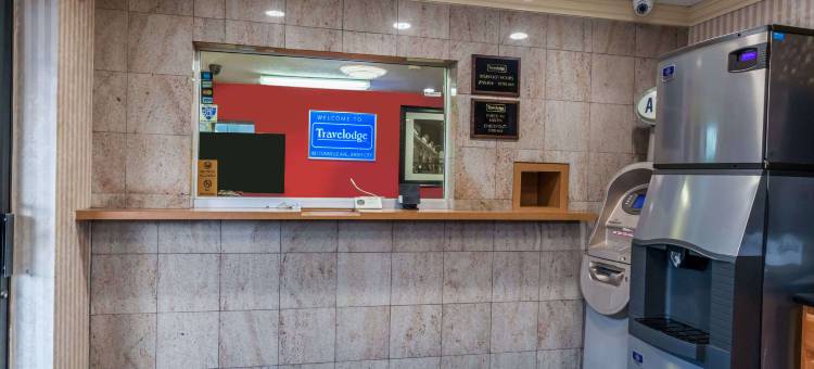 泽西市Travelodge by Wyndham酒店(Travelodge by Wyndham Jersey City)图片