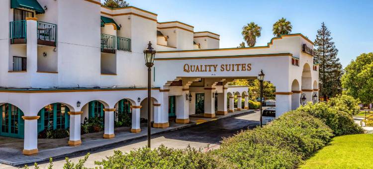 圣路易斯奥比斯波品质酒店(Quality Suites Downtown San Luis Obispo)图片