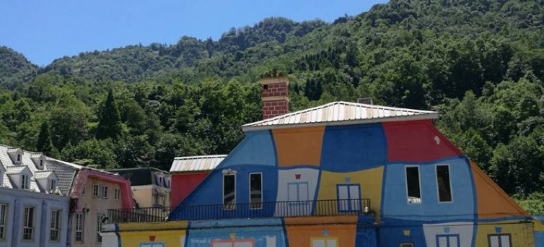 白鹿镇星空民宿(樵人街分店)图片