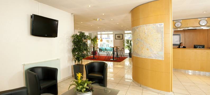 塞祖尔阿菲尔库尔布瓦兰德奥尔切酒店(Séjours & Affaires Courbevoie Grande Arche)图片