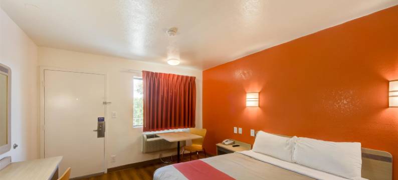 莱克兰 - 6号汽车旅馆(Motel 6 Lakeland, FL)图片