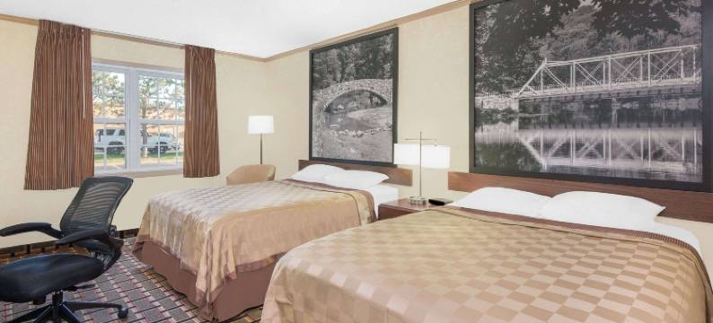 莫米速8酒店(Super 8 Maumee/Toledo, Oh)图片