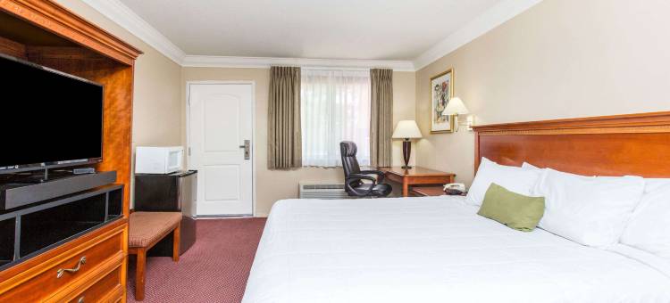 戴斯酒店-近希望城(Days Inn by Wyndham Near City of Hope)图片