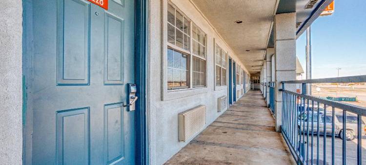 OYO 威奇托福尔斯I-44酒店(OYO Hotel Wichita Falls I-44 Sheppard Airforce)图片