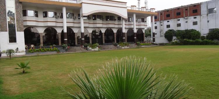 西姆拉度假村(Shimla Resort)图片