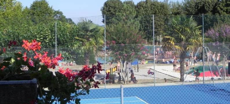 罗吉斯酒店餐厅勒帕达扬(Logis Hôtel & Restaurant le Pardaillan)图片