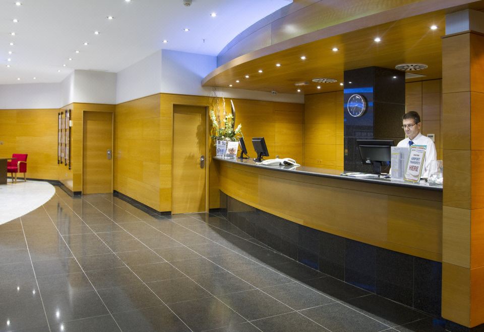 Hotel Madeira Centro Hotel Overview