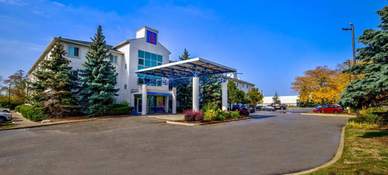 西多伦多 - 伯灵顿 - 奥克维尔6号汽车旅馆酒店(Motel 6 Burlington, on - Toronto West - Oakville)图片