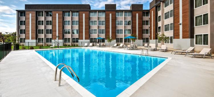 智选假日路易斯威尔机场世博中心酒店(Holiday Inn Express Louisville Airport Expo Center)图片