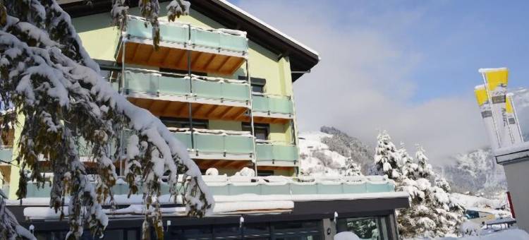 哈恩布里克酒店(Hotel Hahnenblick)图片