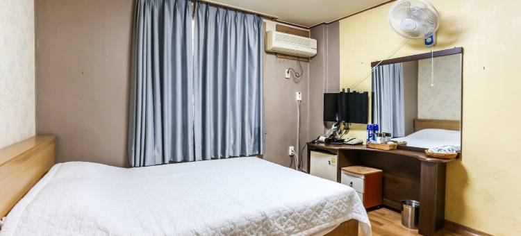 Seogwipo Roksan Motel图片