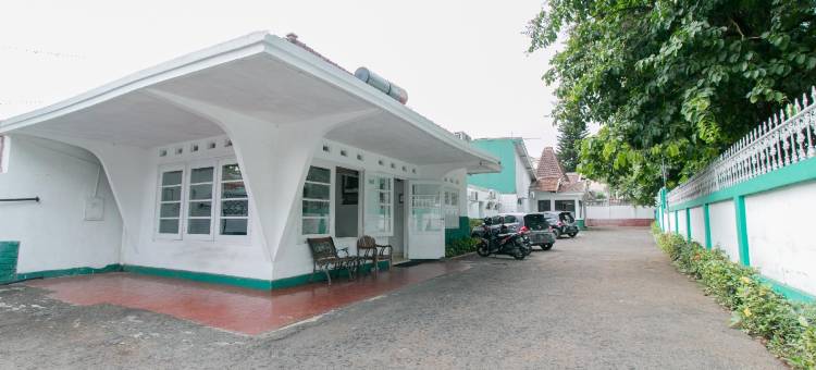 OYO 1707 慕斯迪卡维迪亚萨里酒店(Hotel Mustika Widyasari RedPartner)图片