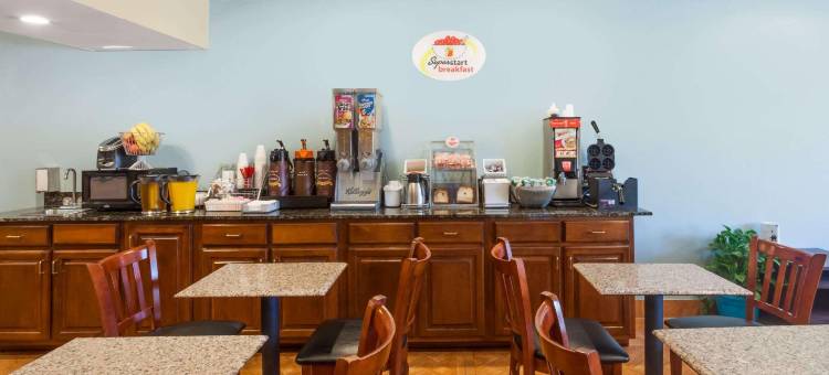 艾迪维尔-库塔瓦温德姆速8酒店(Super 8 by Wyndham Eddyville/Kuttawa)图片