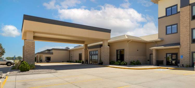 北普拉特贝斯特韦斯特优质套房酒店(Best Western Plus North Platte Inn  Suites)图片