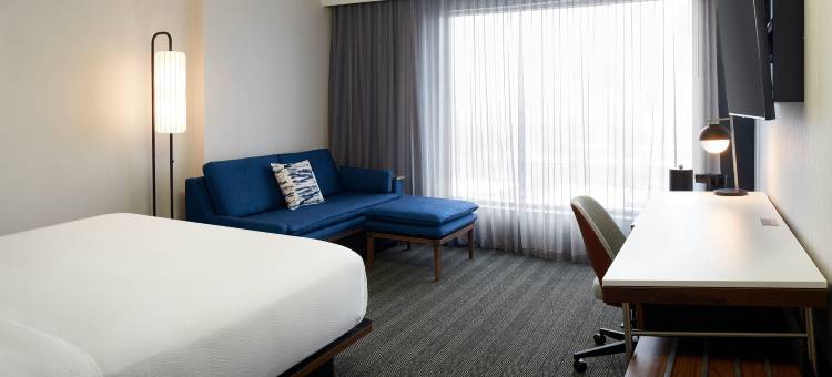 蒙特利尔中城万怡酒店(Courtyard Montreal Midtown)图片