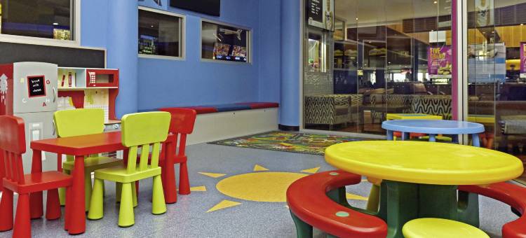 曼特拉绍斯波特沙克酒店(Mantra Southport Sharks)图片