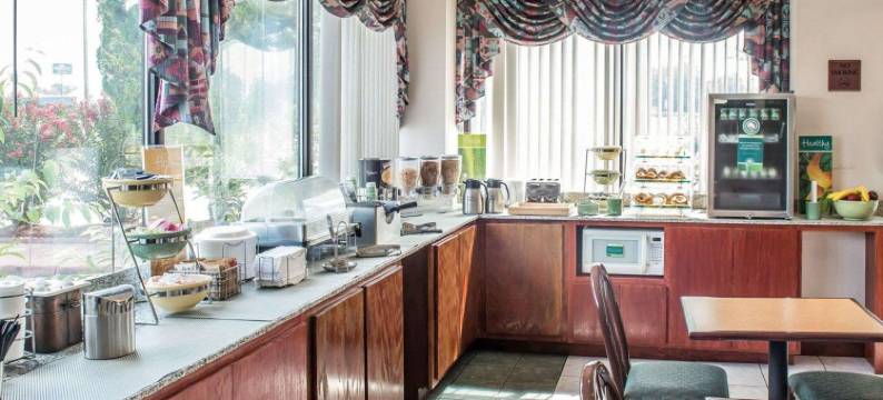 品质酒店马里安娜南部(Quality Inn Marianna South)图片