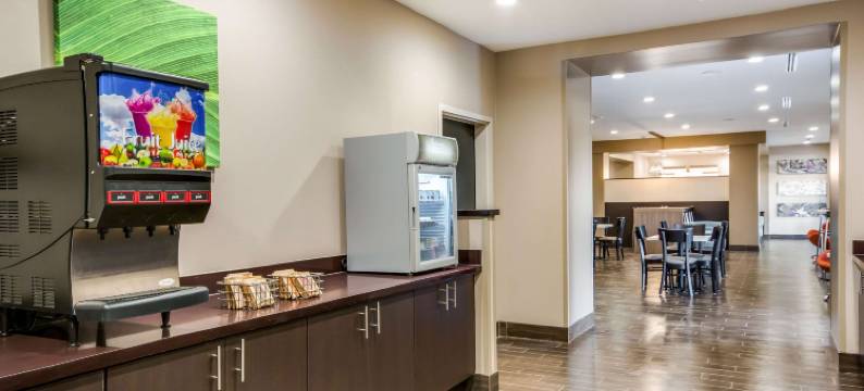 俄克拉何马城育空城舒眠套房酒店(Sleep Inn & Suites Yukon Oklahoma City)图片