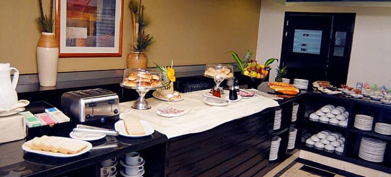 PF套房酒店(Hotel & Suites PF)图片