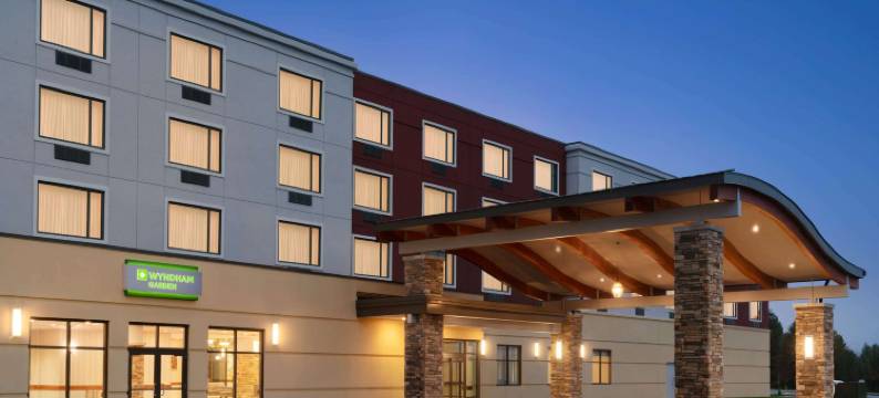 州立学院温德姆花园酒店(Wyndham Garden State College)图片