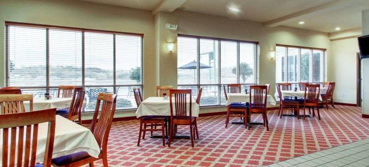 凯隆酒店(Clarion Suites)图片