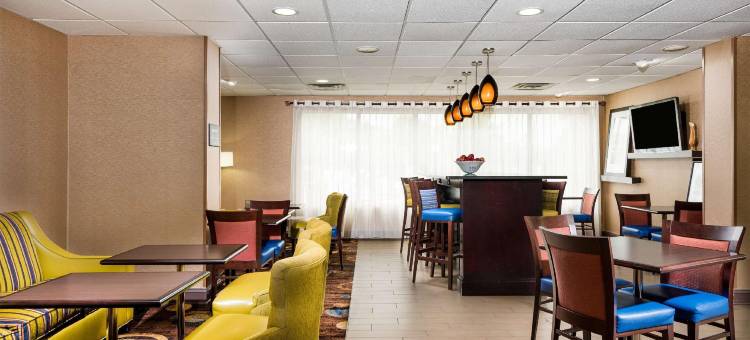 希尔顿欢朋酒店-奇斯韦尔堡马克斯梅多斯(Hampton Inn Ft. Chiswell-Max Meadows)图片