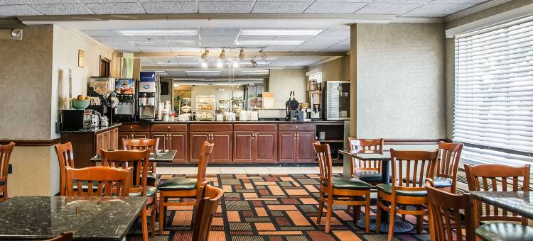 CVG机场凯艺套房酒店(Quality Inn & Suites Cvg Airport)图片