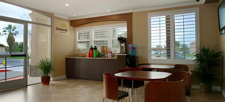 海港套房酒店(Harbor Inn & Suites)图片