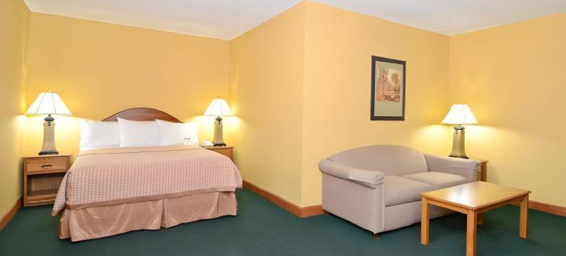 艾奥拉美洲最佳价值酒店(Americas Best Value Inn Iola)图片