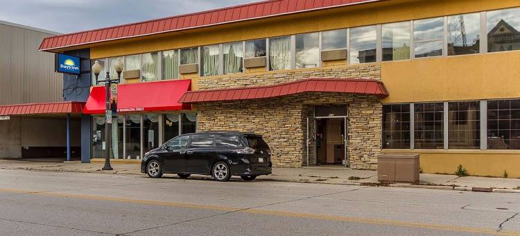 马尼托沃克戴斯酒店(Days Inn by Wyndham Manitowoc)图片