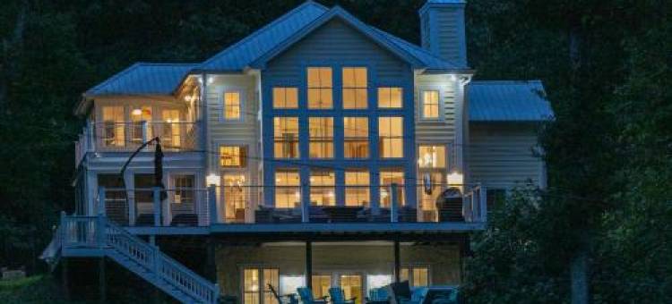 Modern Farmhouse Style Chalet with Amazing Kentucky Lake Views - Dock, Hottub and Firepit!图片