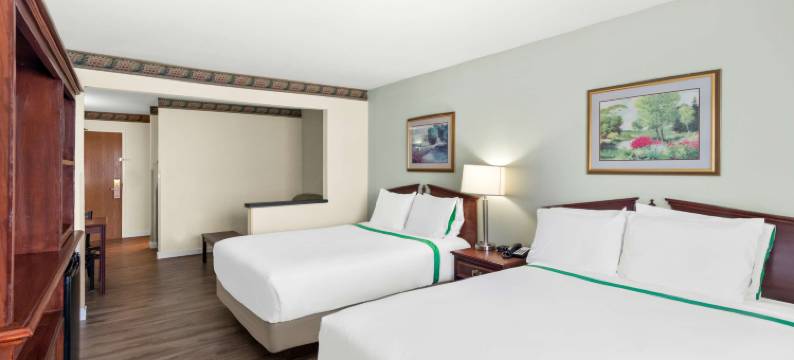 宾馆套房酒店-凯尔索/朗维尤(GuestHouse Kelso Longview)图片